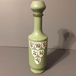 Vintage Fitzgerald Lion Crest Shield Decanter